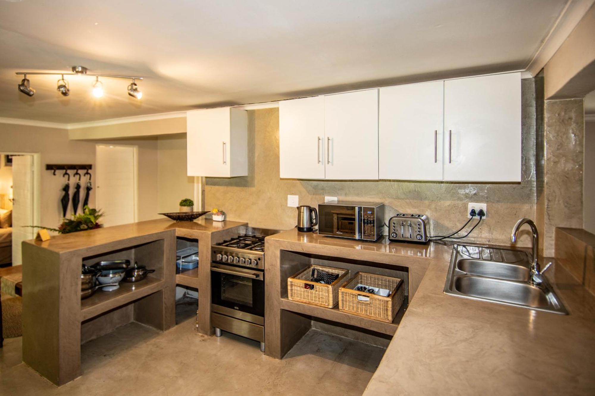 Thornhill Safari Lodge Guernsey Nature Reserve Room photo